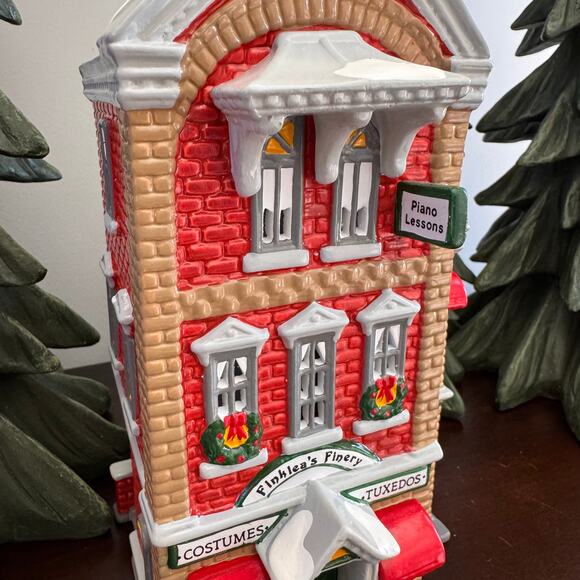 1991 Vintage Snow Village Department 56: “Finklea’s Finery:Costume Shop” - Picture 5 of 16